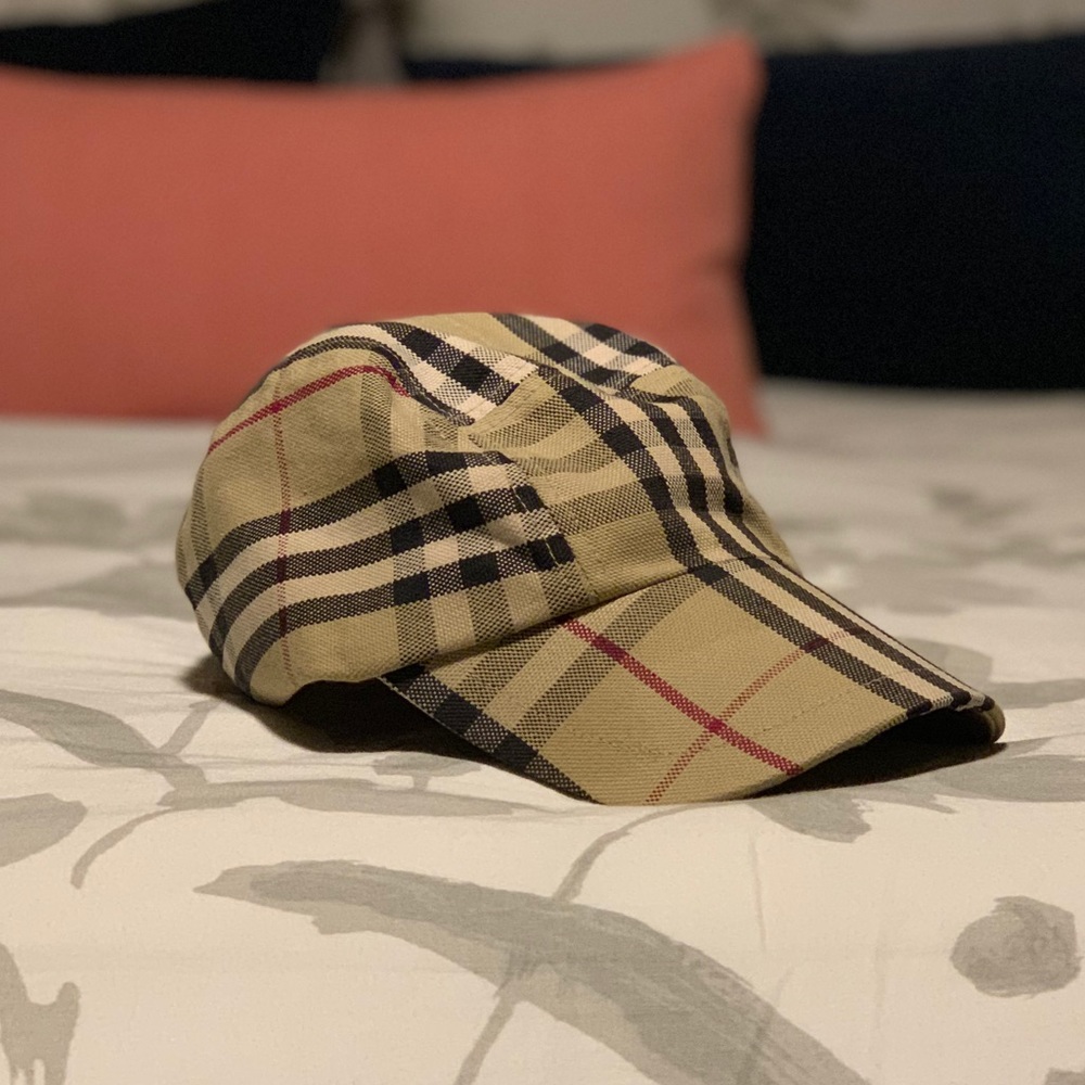 Burberry hat